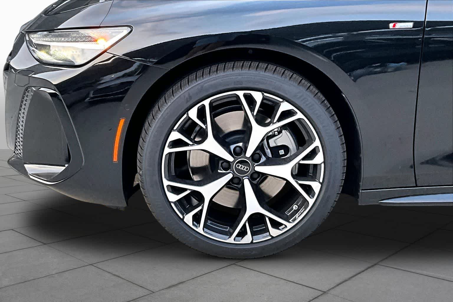 New 2026 Audi A6 Premium Plus AWD/4WD image 11