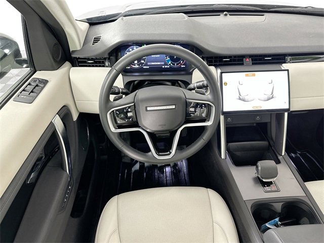 Used 2024 Land Rover Discovery Sport S image 11