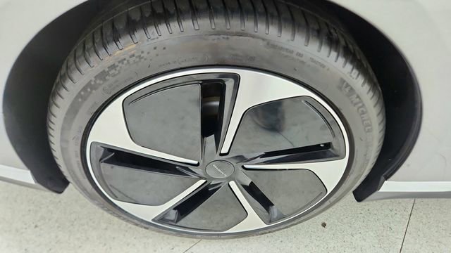 Used 2023 Lucid Air Touring AWD/4WD image 60