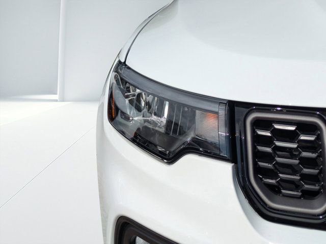 New 2026 Jeep Compass Latitude image 8