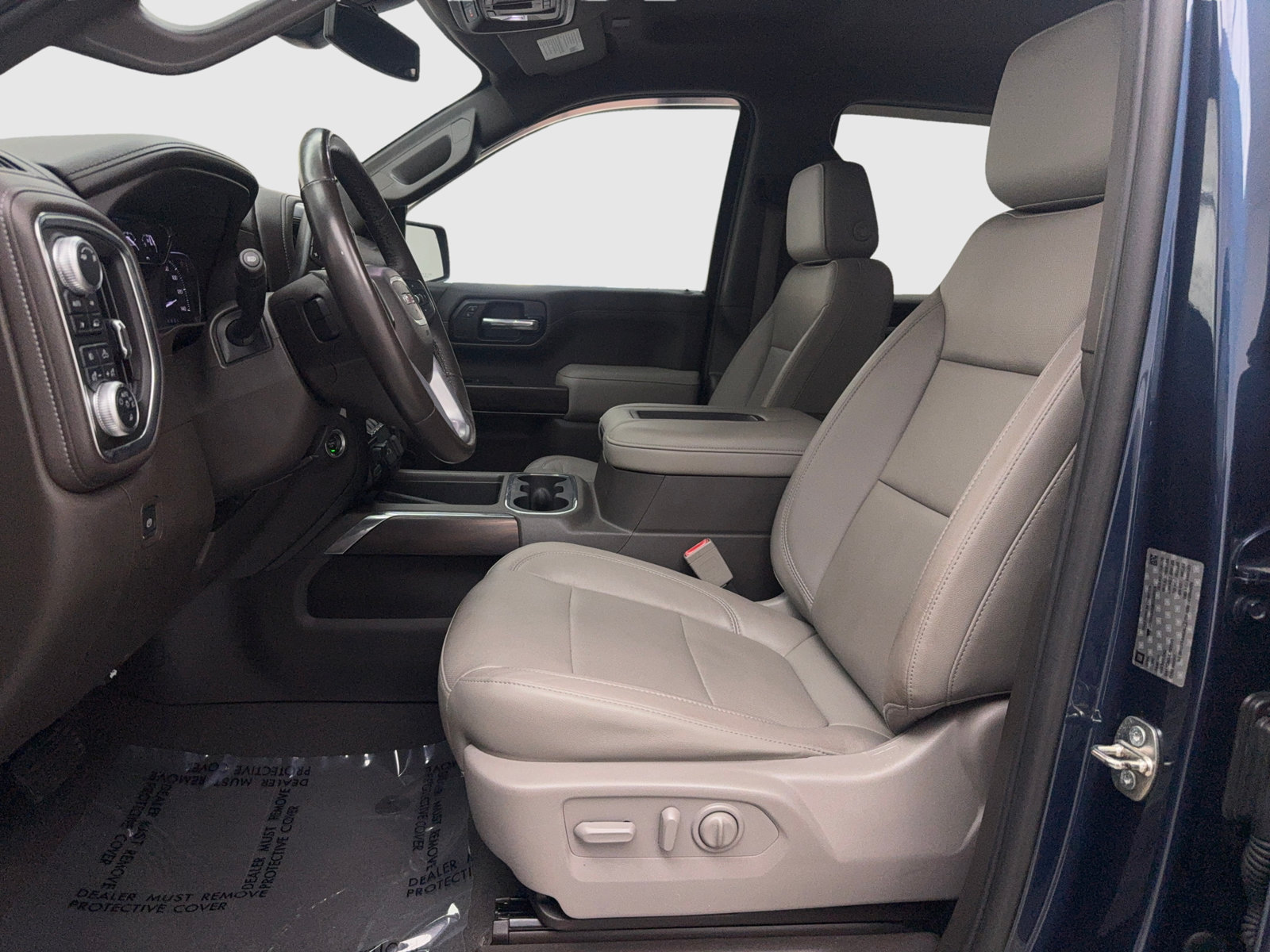 Used 2019 GMC Sierra 1500 SLT w/ SLT Premium Plus Package AWD/4WD image 17