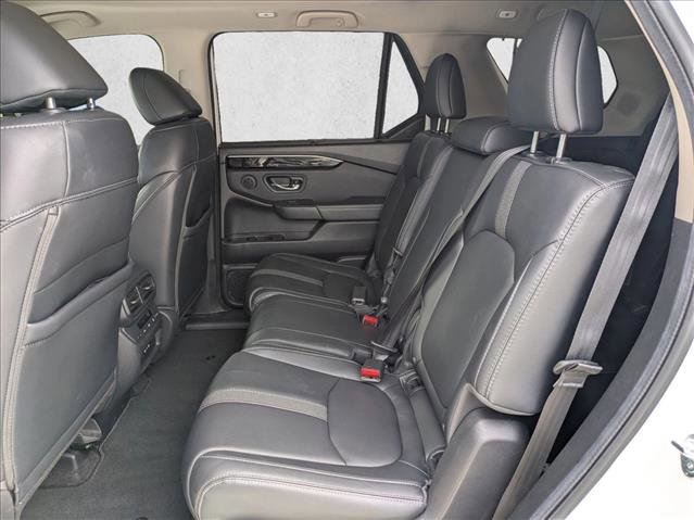 Used 2024 Honda Pilot Touring image 19