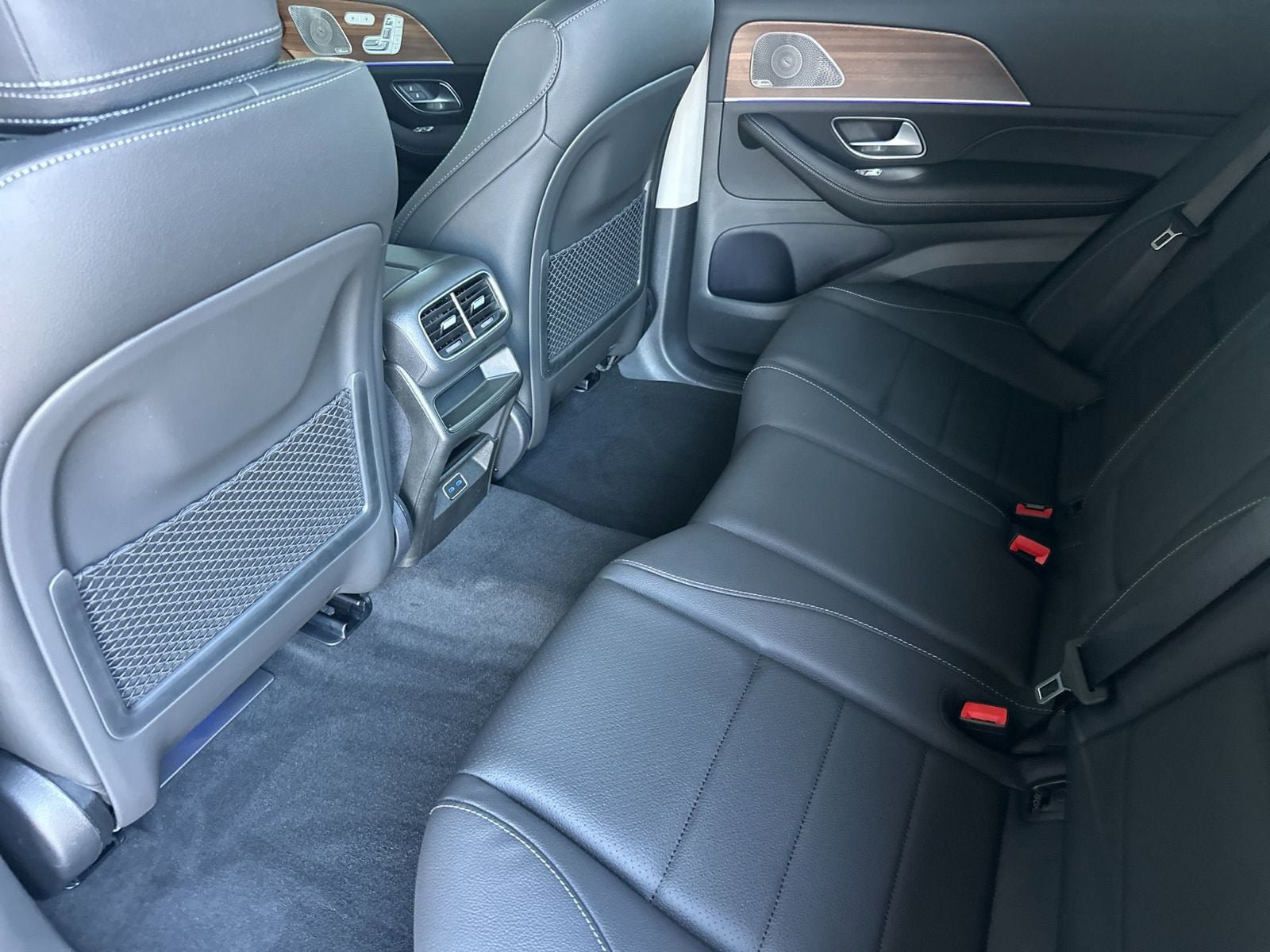New 2026 Mercedes-Benz GLE 450 4MATIC image 12