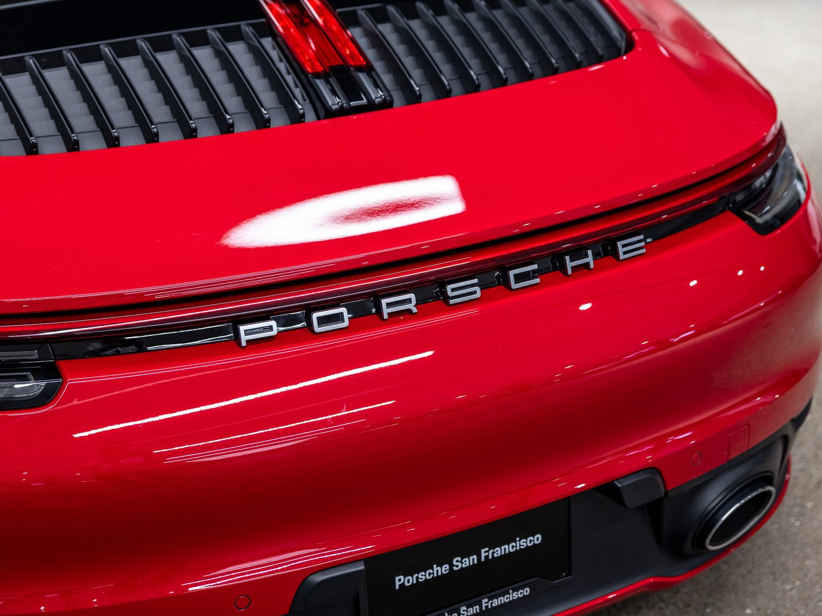 Certified 2024 Porsche 911 Carrera RWD image 21