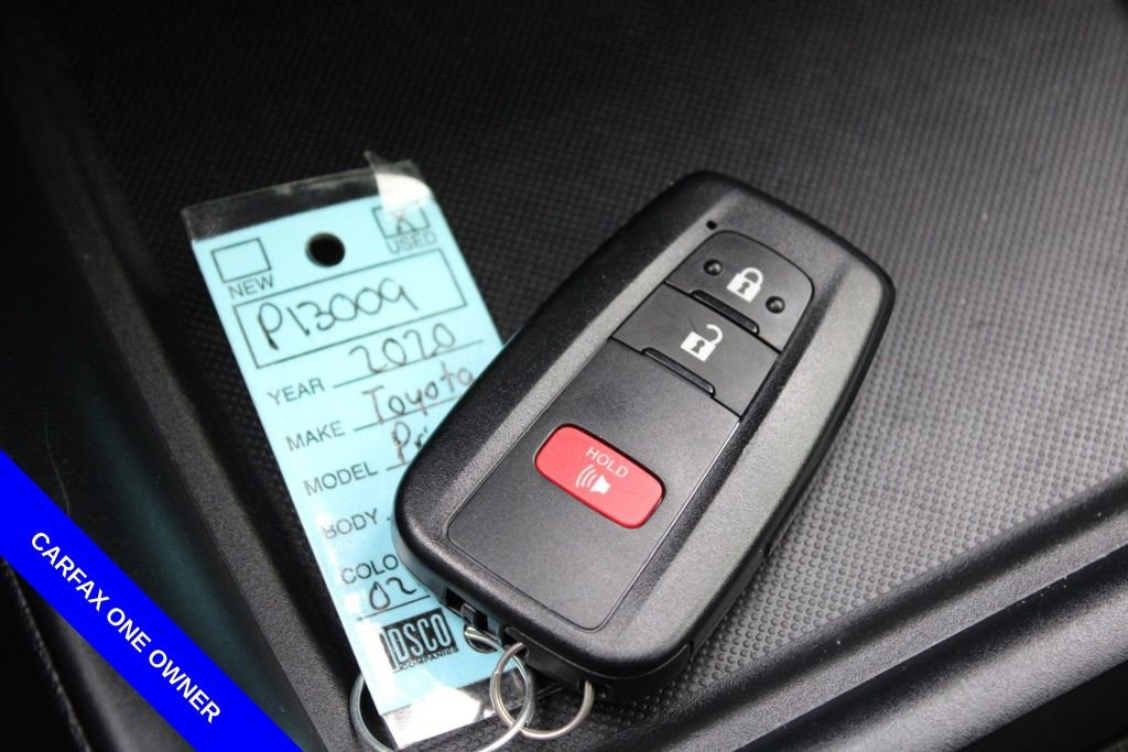 Used 2020 Toyota Prius LE image 32