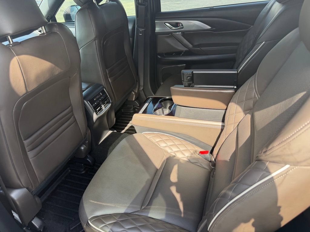 Used 2021 MAZDA CX-9 Signature AWD/4WD image 22