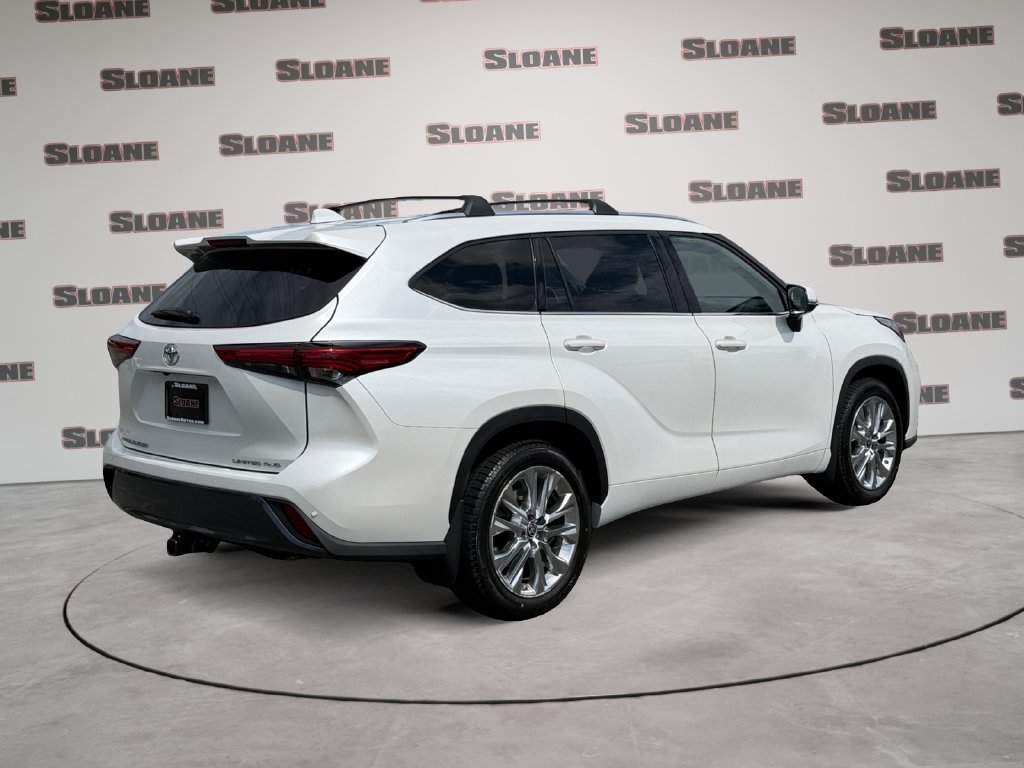Used 2023 Toyota Highlander Limited AWD/4WD image 5