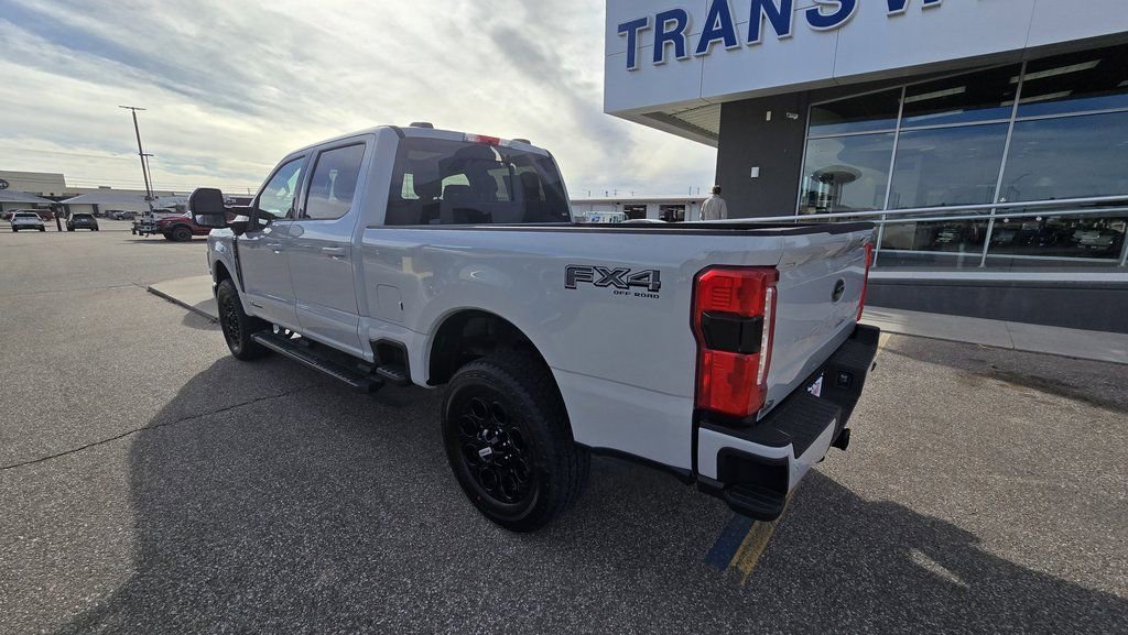 New 2026 Ford F250 Lariat w/ Black Appearance Package AWD/4WD image 7