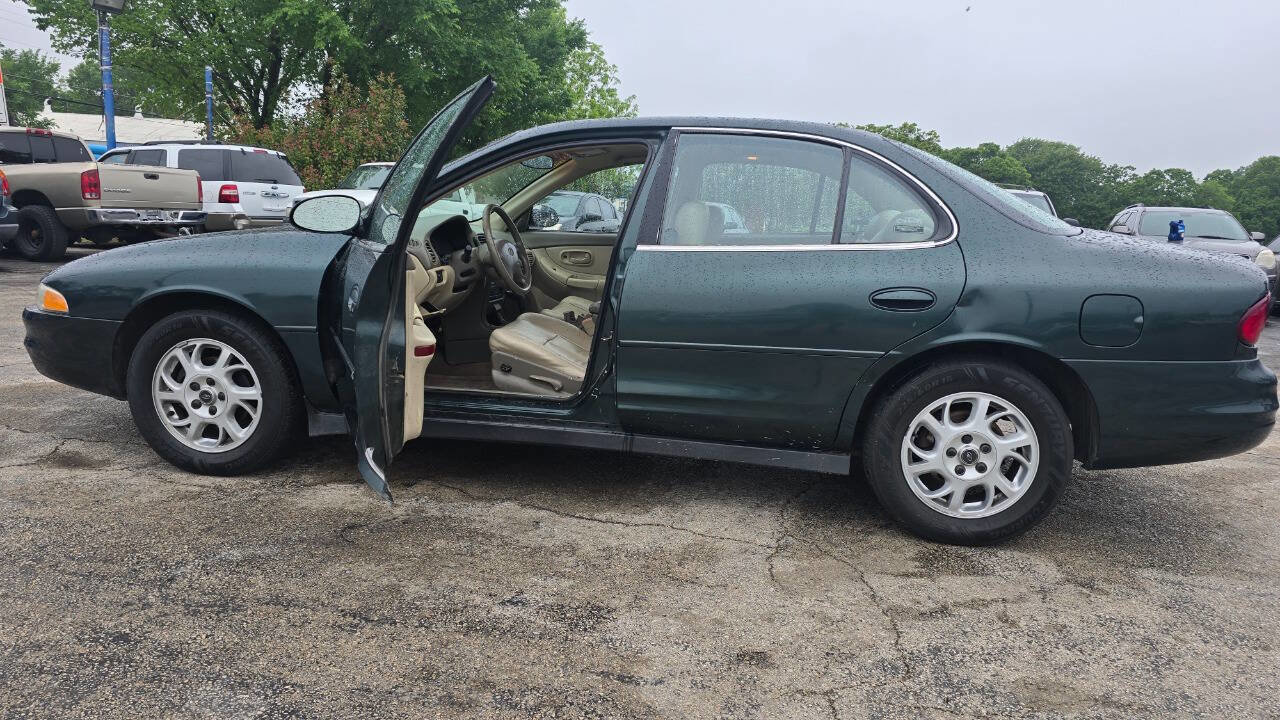 Used 2001 Oldsmobile Intrigue GL w/ Premium Leather Pkg image 3