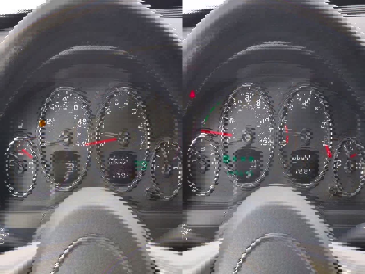 Used 2012 Jeep Liberty Limited w/ Comfort/Convenience Group image 31