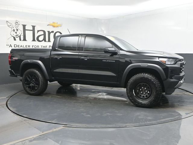 Used 2023 Chevrolet Colorado Trail Boss w/ Advanced Trailering Package AWD/4WD image 1