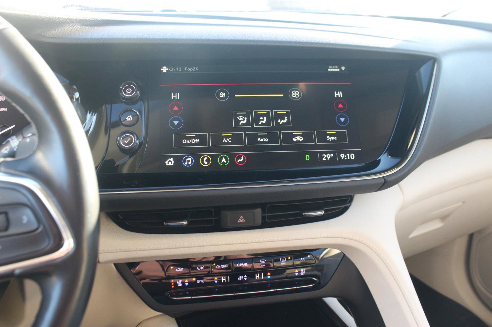 Used 2022 Buick Envision Avenir w/ Safety Package image 21