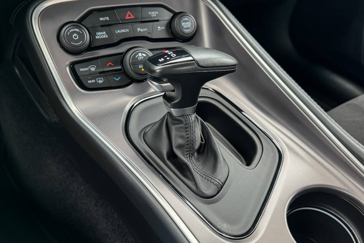 Used 2021 Dodge Challenger R/T Scat Pack RWD image 40