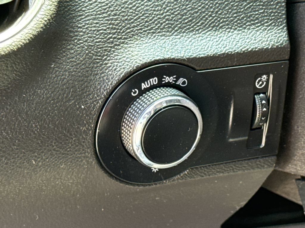 Used 2010 Chevrolet Camaro SS w/ RS Package RWD image 25