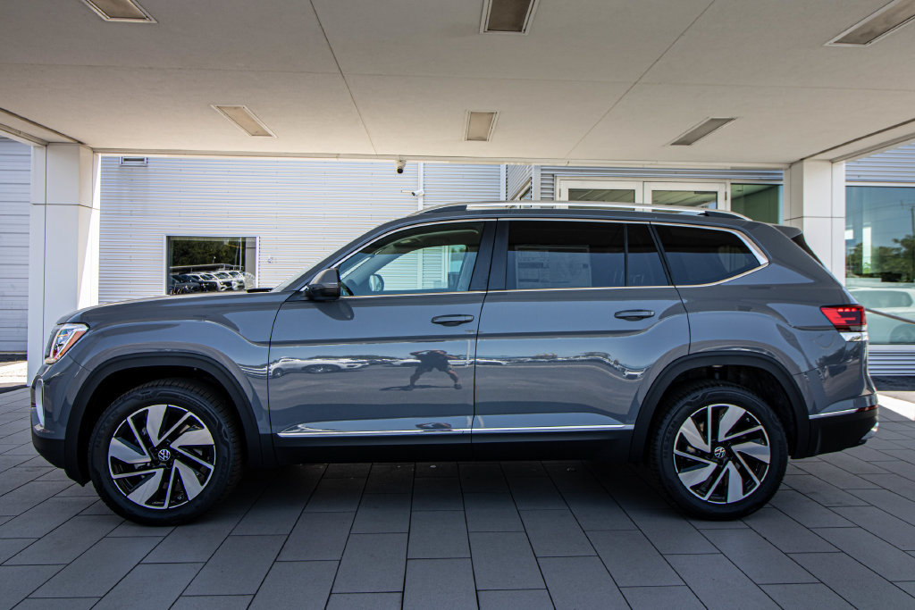 New 2026 Volkswagen Atlas SEL AWD/4WD image 13