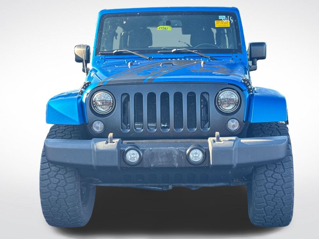 Used 2014 Jeep Wrangler Unlimited Sahara w/ Connectivity Group AWD/4WD image 3