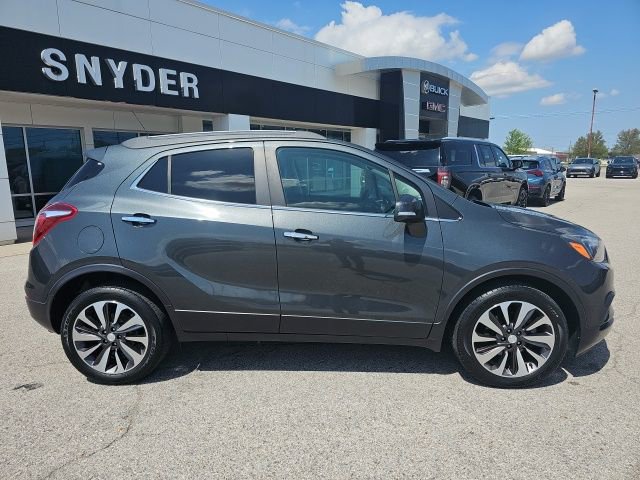 Used 2018 Buick Encore Preferred FWD image 1