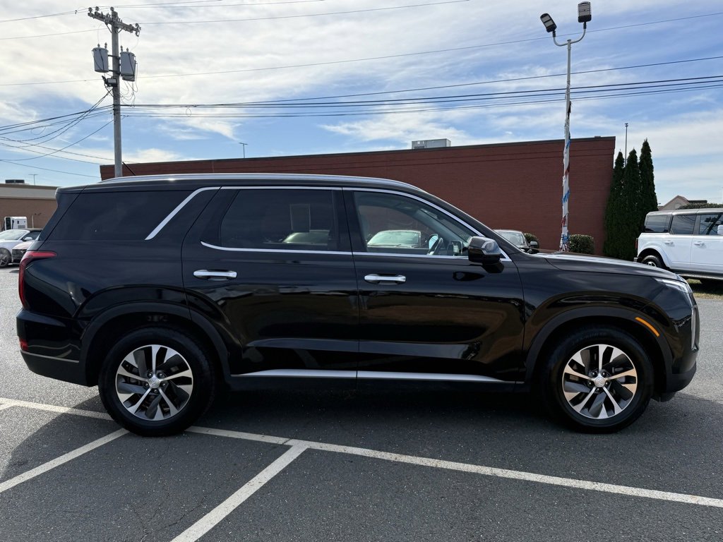 Used 2021 Hyundai Palisade SEL image 2