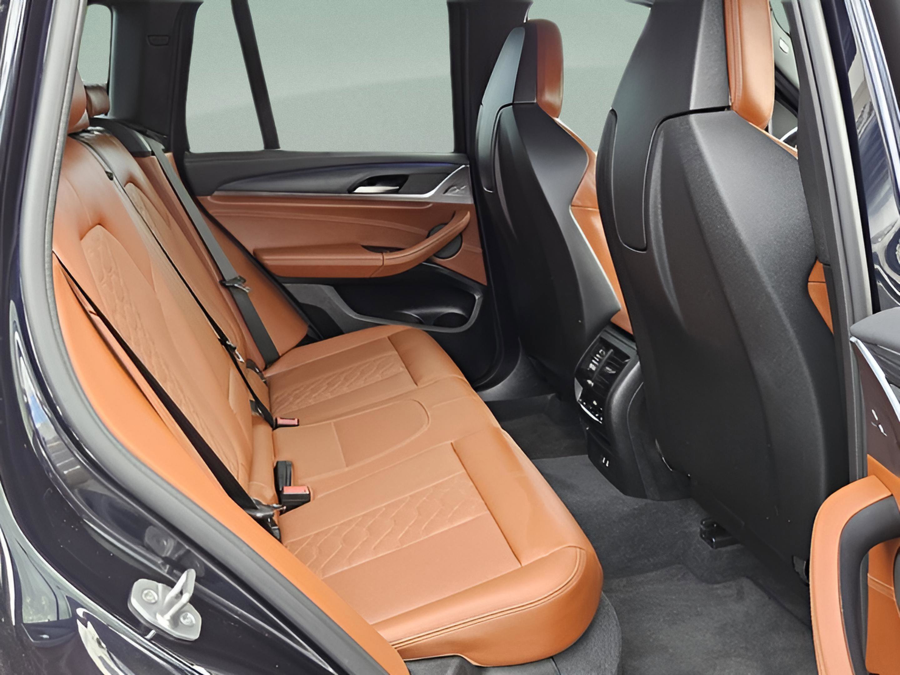 Used 2022 BMW X3 M w/ Executive Package image 11