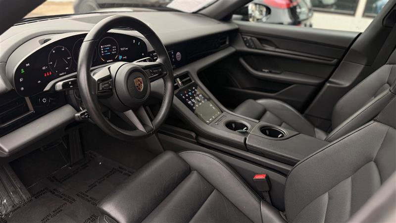 Used 2023 Porsche Taycan w/ Premium Package image 10