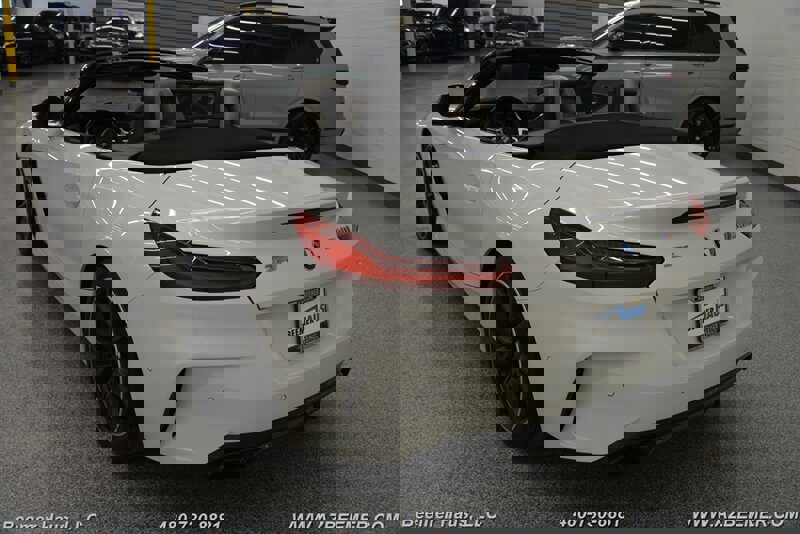 Used 2024 BMW Z4 M40i w/ Premium Package image 12