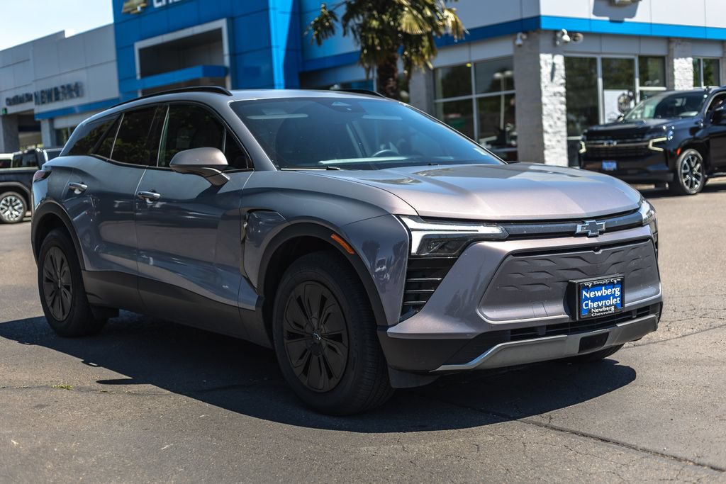Used 2025 Chevrolet Blazer EV LT AWD/4WD image 6