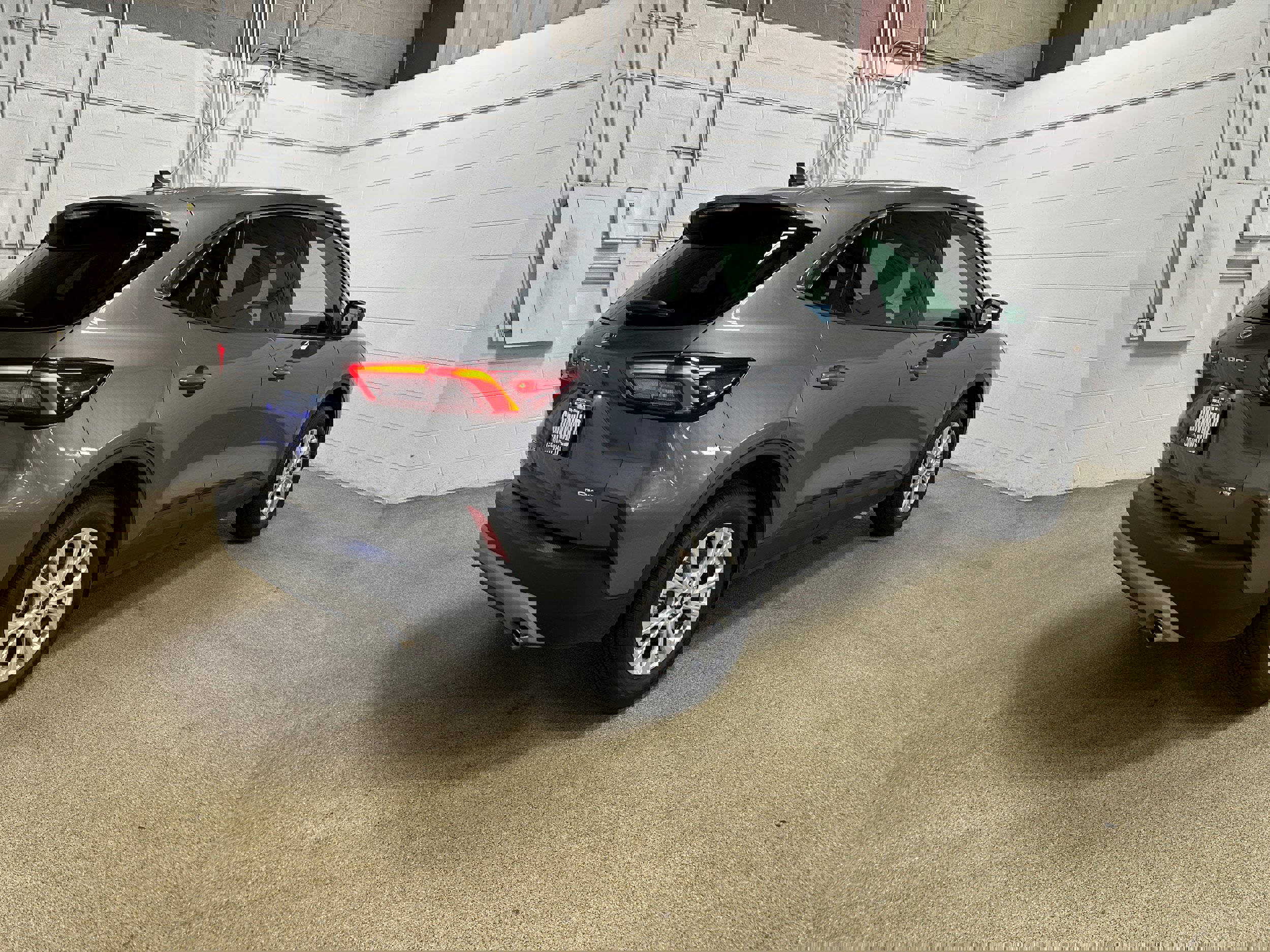 Certified 2024 Ford Escape Active image 7