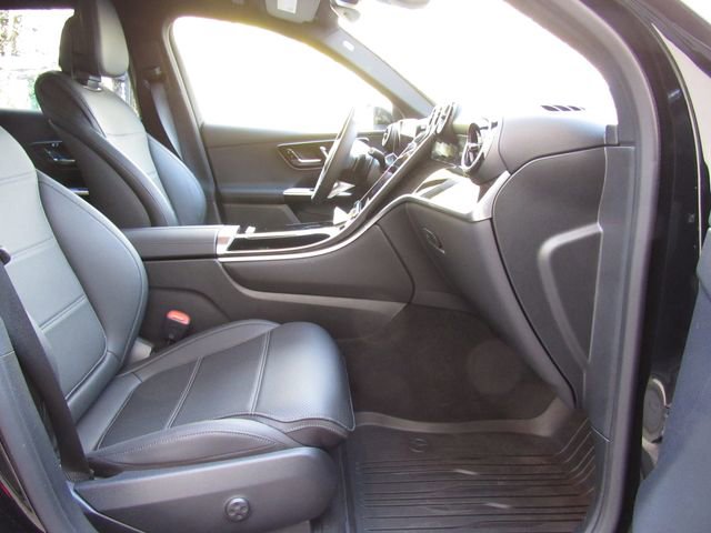 Used 2026 Mercedes-Benz GLC 300 4MATIC image 18