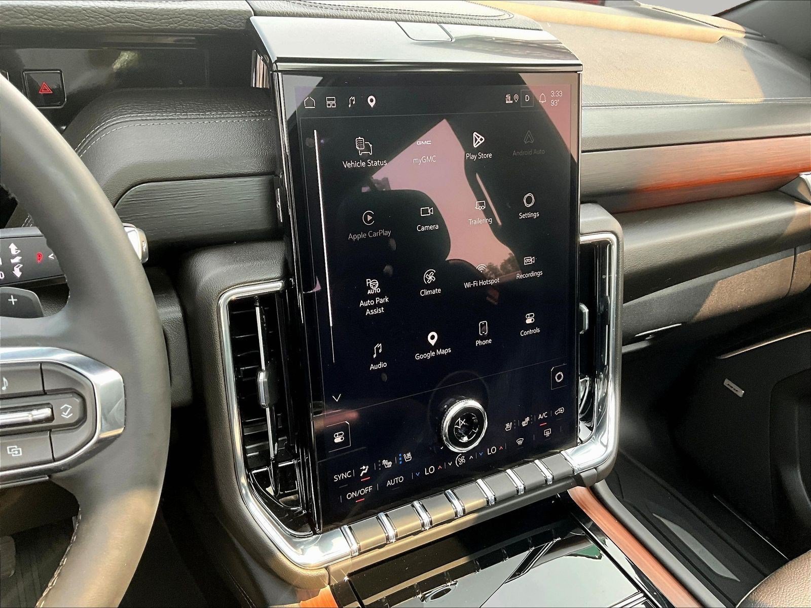Used 2026 GMC Yukon Denali w/ Sun & Power Step Package AWD/4WD image 9