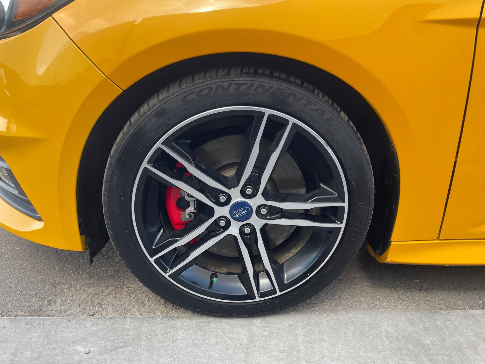 Used 2015 Ford Focus ST w/ Equipment Group 402A image 10