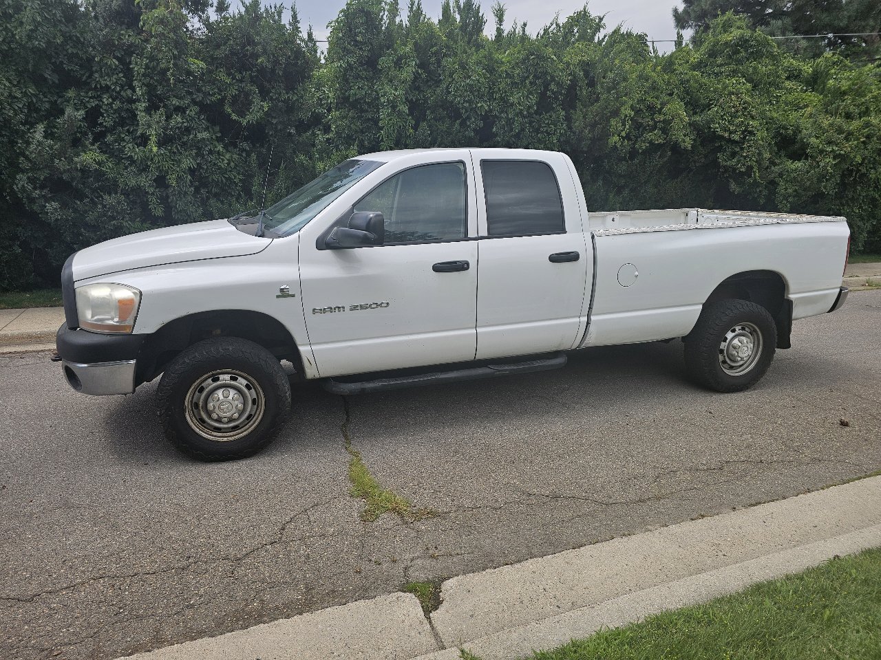 Used 2006 Dodge Ram 2500 Truck ST w/ Trailer Tow Group image 1