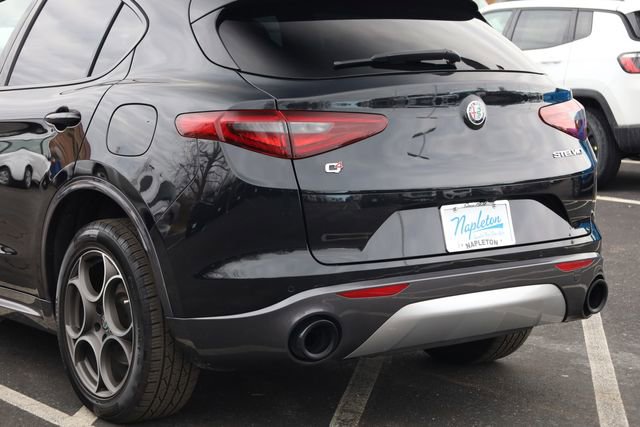 Used 2023 Alfa Romeo Stelvio Ti w/ Active Assist Plus Package image 7