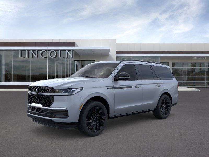 New 2026 Lincoln Navigator Reserve AWD/4WD image 1