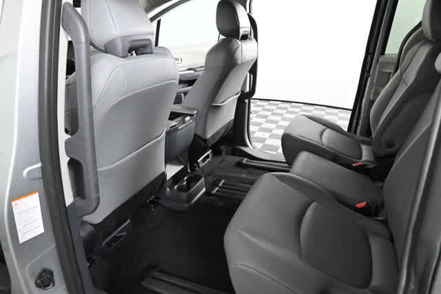 Used 2024 Toyota Sienna XLE image 17