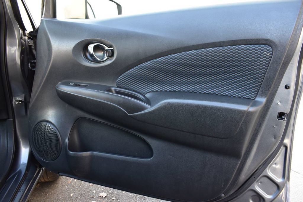 Used 2016 Nissan Versa Note SV FWD image 37