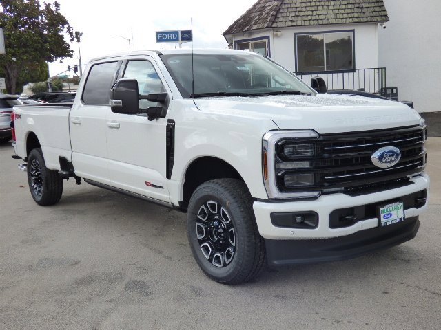 New 2026 Ford F350 Platinum image 1