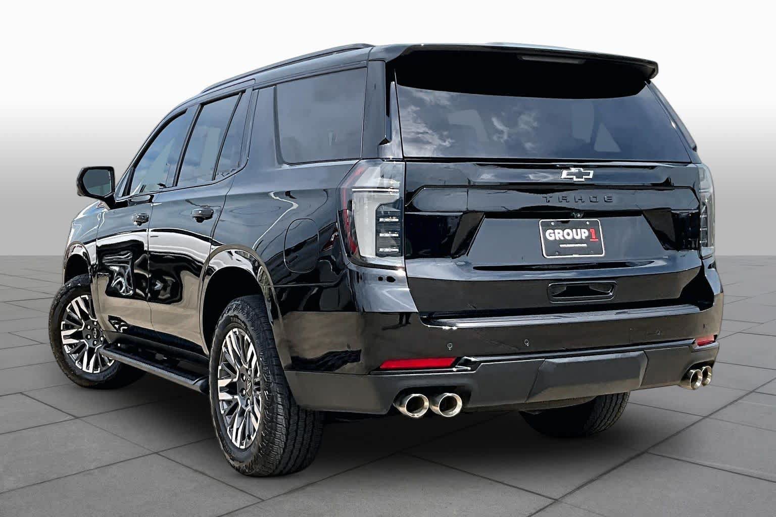Used 2026 Chevrolet Tahoe Z71 w/ Comfort Package AWD/4WD image 12