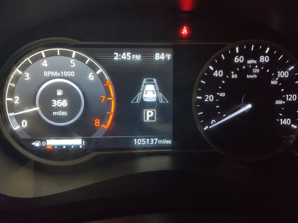 Used 2021 Nissan Versa SV FWD image 23