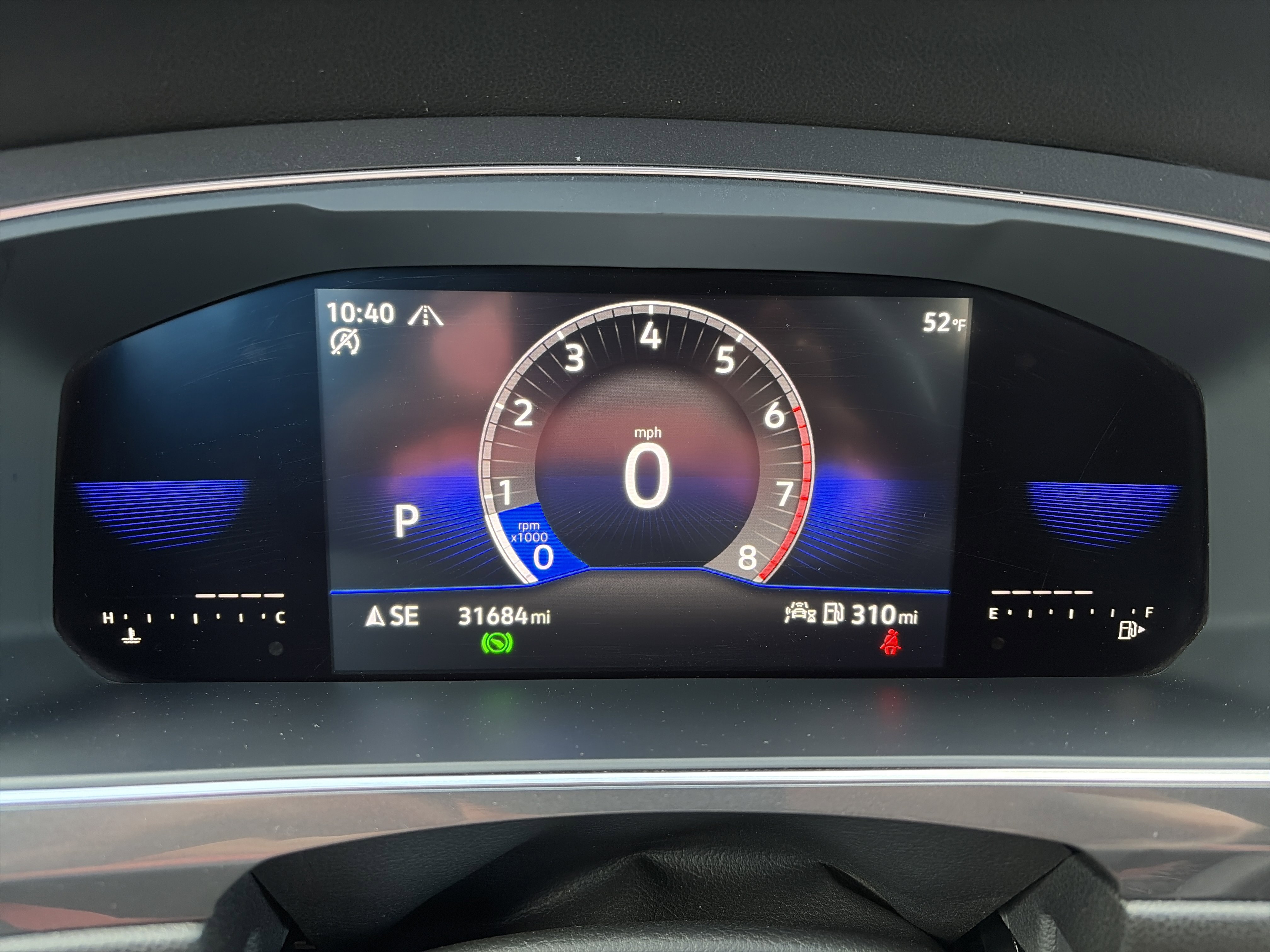 Certified 2023 Volkswagen Tiguan SE R-Line image 17