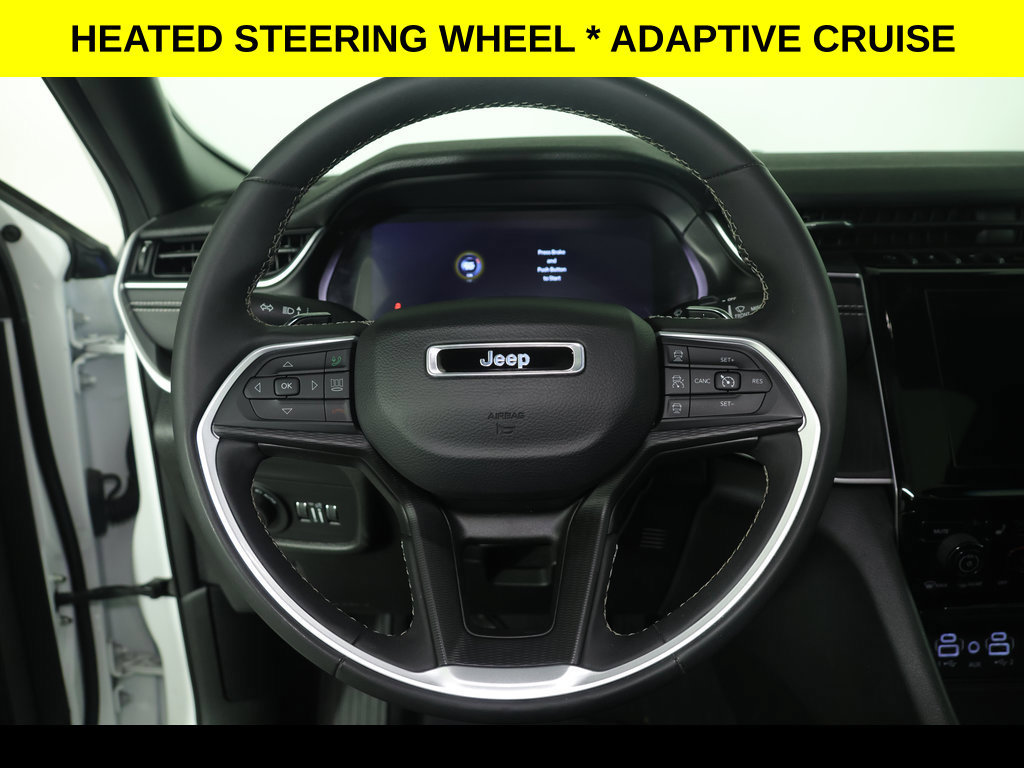 Used 2023 Jeep Grand Cherokee Altitude AWD/4WD image 7