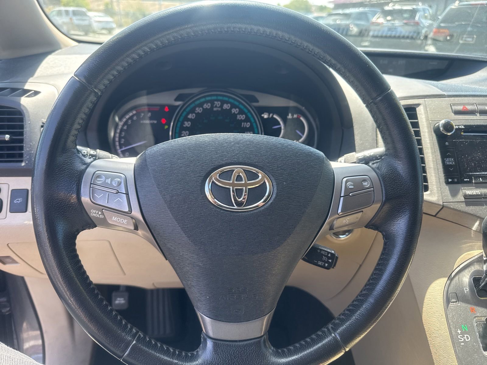 Used 2011 Toyota Venza w/ Premium Pkg #2 FWD image 13