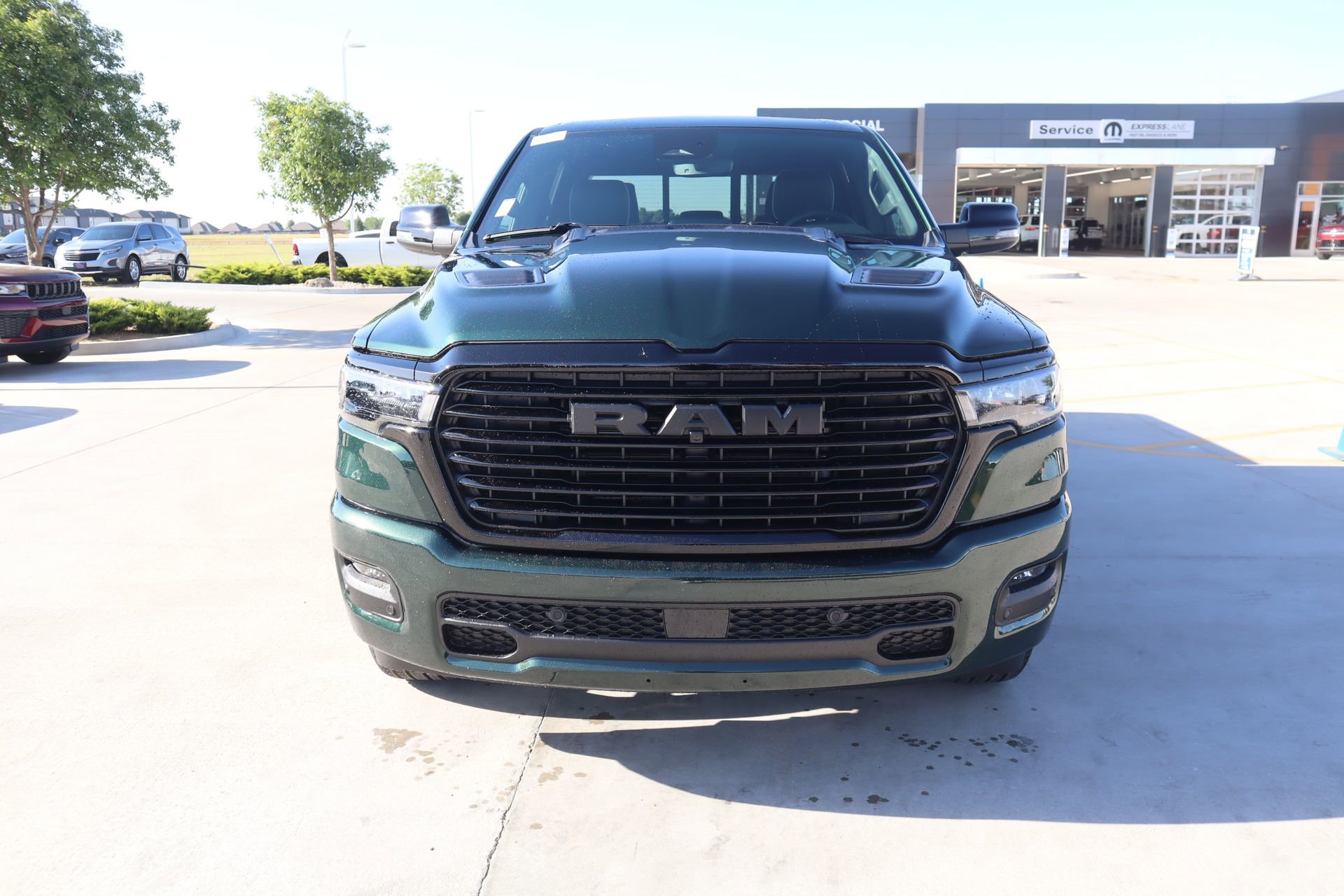 New 2026 RAM 1500 Laramie AWD/4WD image 10