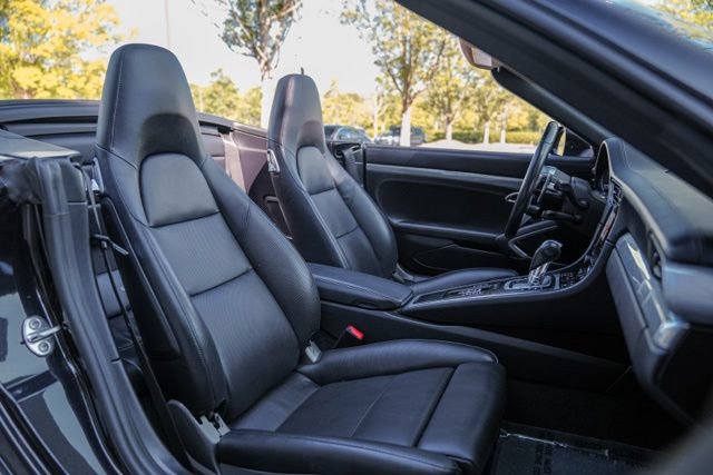 Used 2019 Porsche 911 Carrera RWD image 39