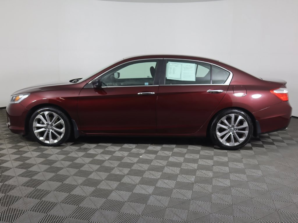 Used 2013 Honda Accord Sport image 14