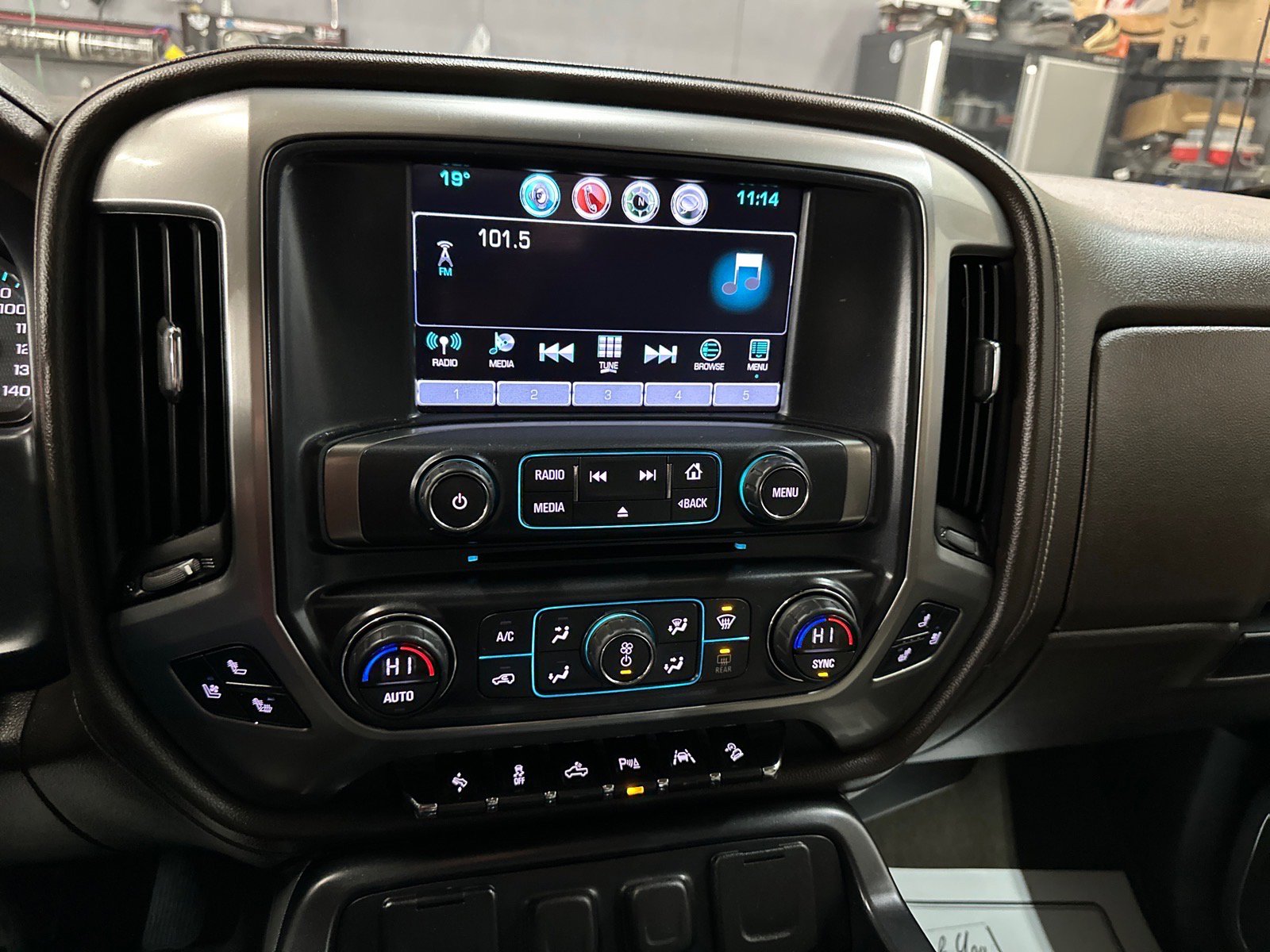 Used 2017 Chevrolet Silverado 1500 LTZ Z71 w/ LTZ Plus Package image 32