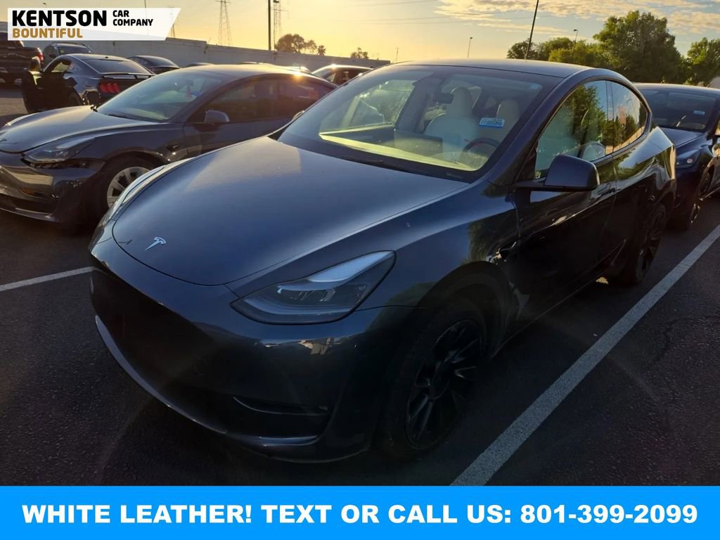 Used 2023 Tesla Model Y Long Range image 1
