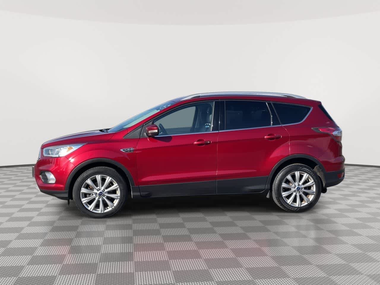 Used 2017 Ford Escape Titanium AWD/4WD image 5