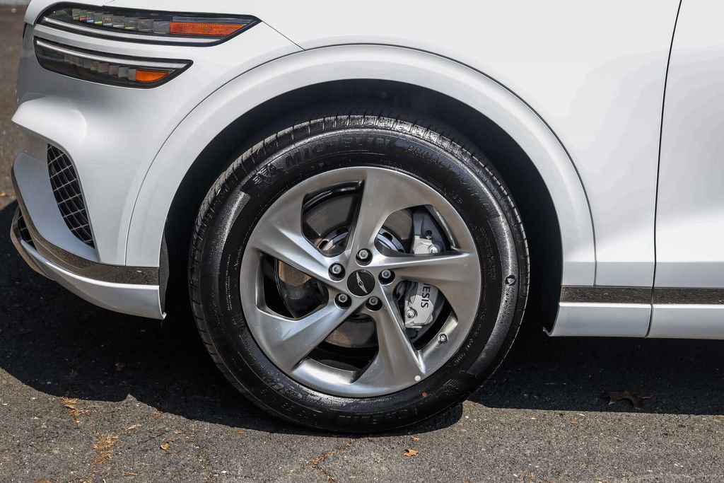 Used 2026 Genesis GV70 2.5T AWD/4WD image 11