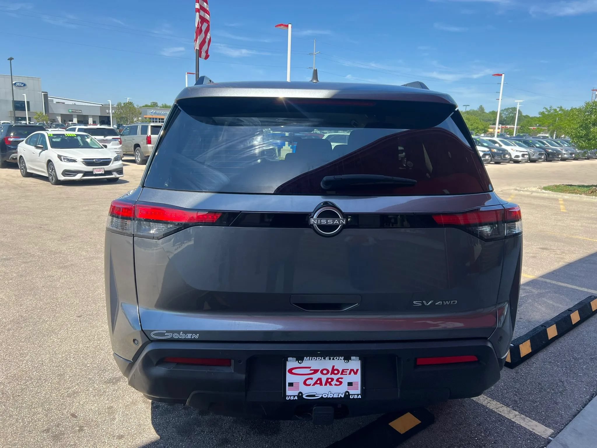 Used 2022 Nissan Pathfinder SV AWD/4WD image 4