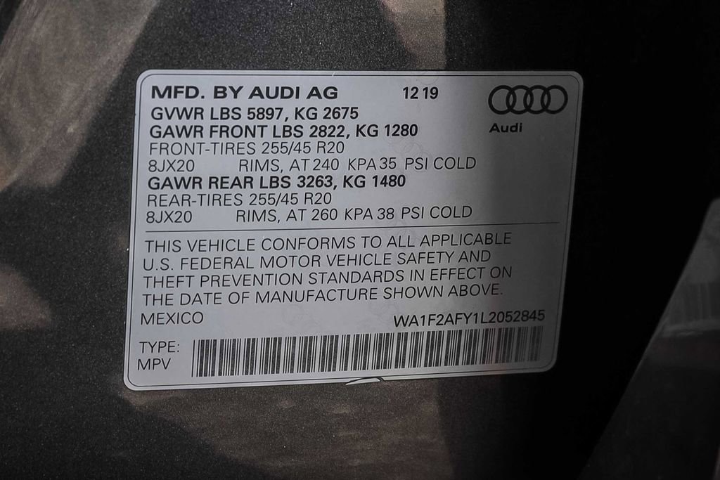 Used 2020 Audi Q5 e Prestige w/ Prestige Package image 29